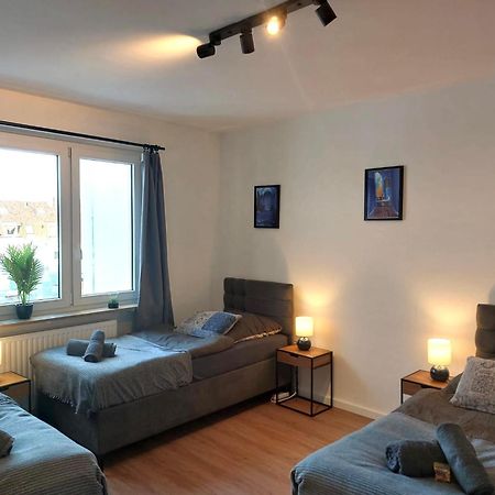 Rtr Essen - Fuer Bis Zu 8 Personen - Voll Ausgestattet - Zentral Limbecker Platz - Messe - Uniklinikum - Smart Tv - Modern Apartment Luaran gambar