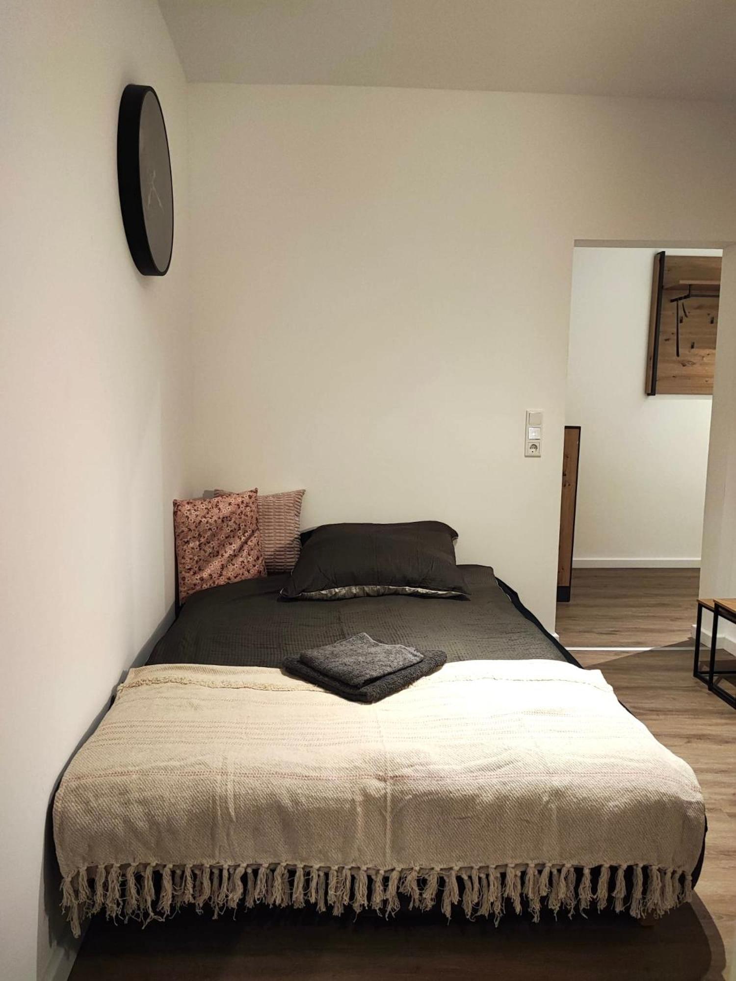 Rtr Essen - Fuer Bis Zu 8 Personen - Voll Ausgestattet - Zentral Limbecker Platz - Messe - Uniklinikum - Smart Tv - Modern Apartment Luaran gambar