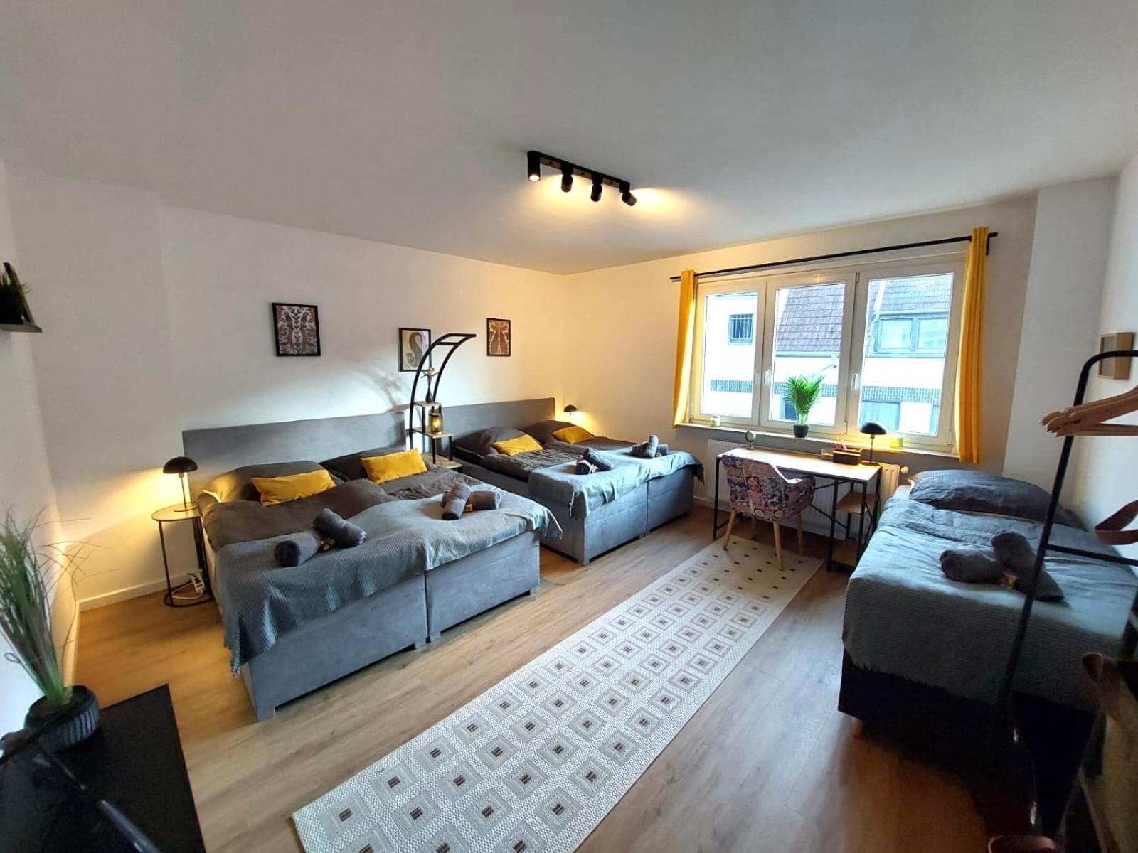 Rtr Essen - Fuer Bis Zu 8 Personen - Voll Ausgestattet - Zentral Limbecker Platz - Messe - Uniklinikum - Smart Tv - Modern Apartment Luaran gambar