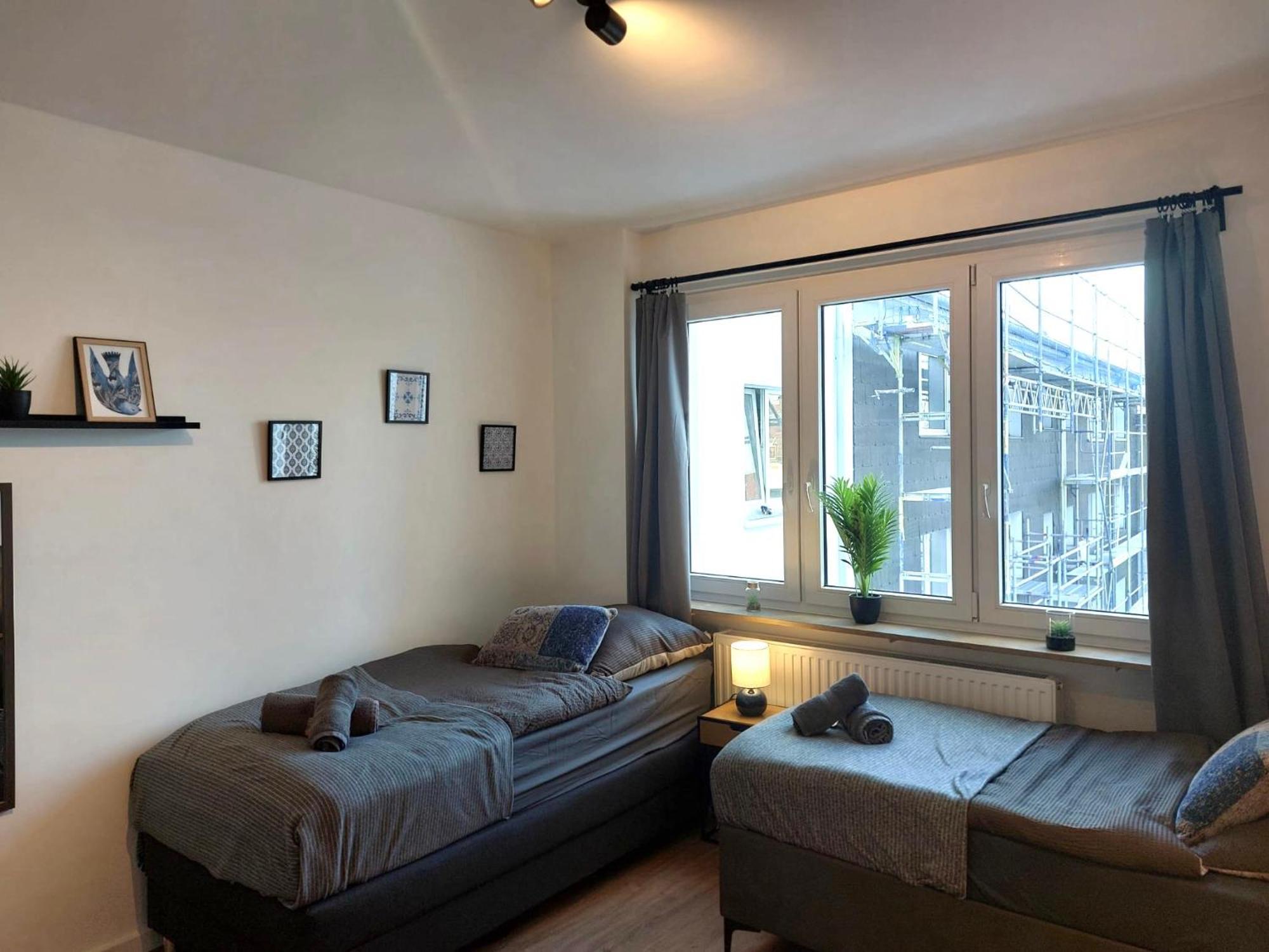 Rtr Essen - Fuer Bis Zu 8 Personen - Voll Ausgestattet - Zentral Limbecker Platz - Messe - Uniklinikum - Smart Tv - Modern Apartment Luaran gambar